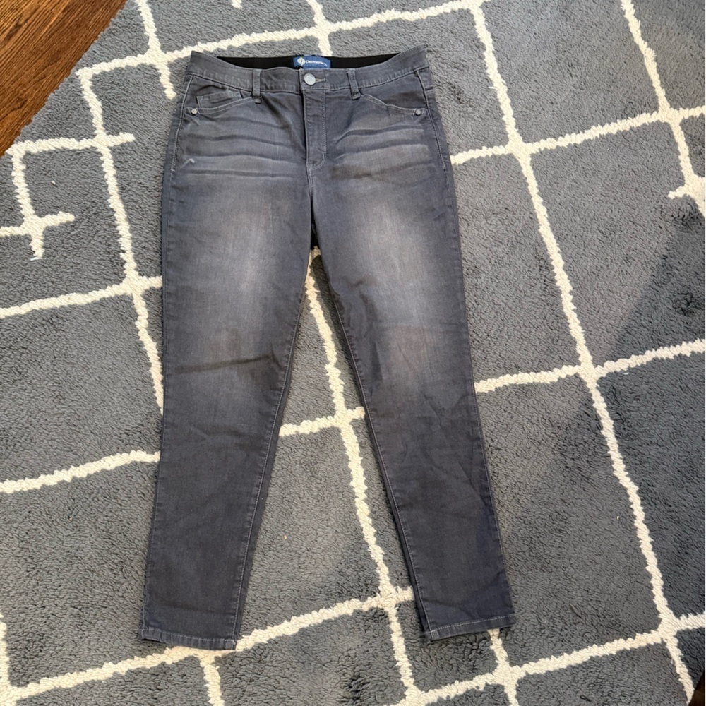 Democracy Gray Women's Jeans